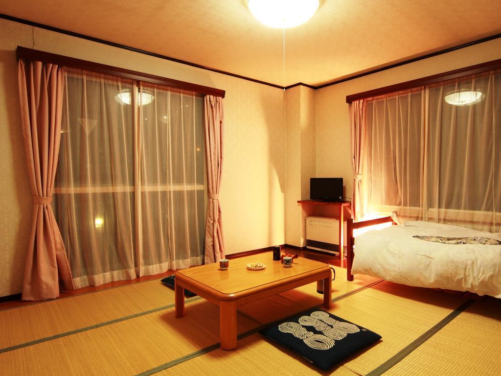 ซันไรส์ เมจิ-ยะ Hotel โนซาวะออนเซ็น ภายนอก รูปภาพ